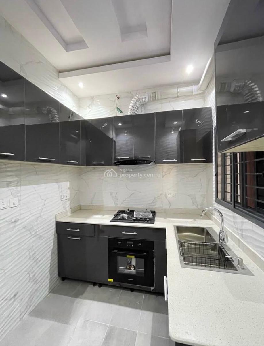 a Brand New Luxury Spacious 2 Bedroom in a Prime Location, Lekki Phase 1, Lekki, Lagos, Flat / Apartment for Rent