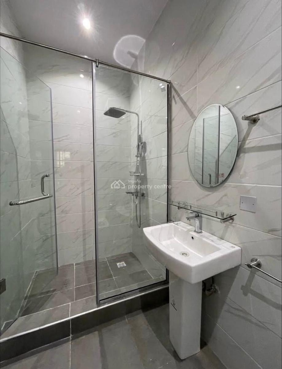a Brand New Luxury Spacious 2 Bedroom in a Prime Location, Lekki Phase 1, Lekki, Lagos, Flat / Apartment for Rent