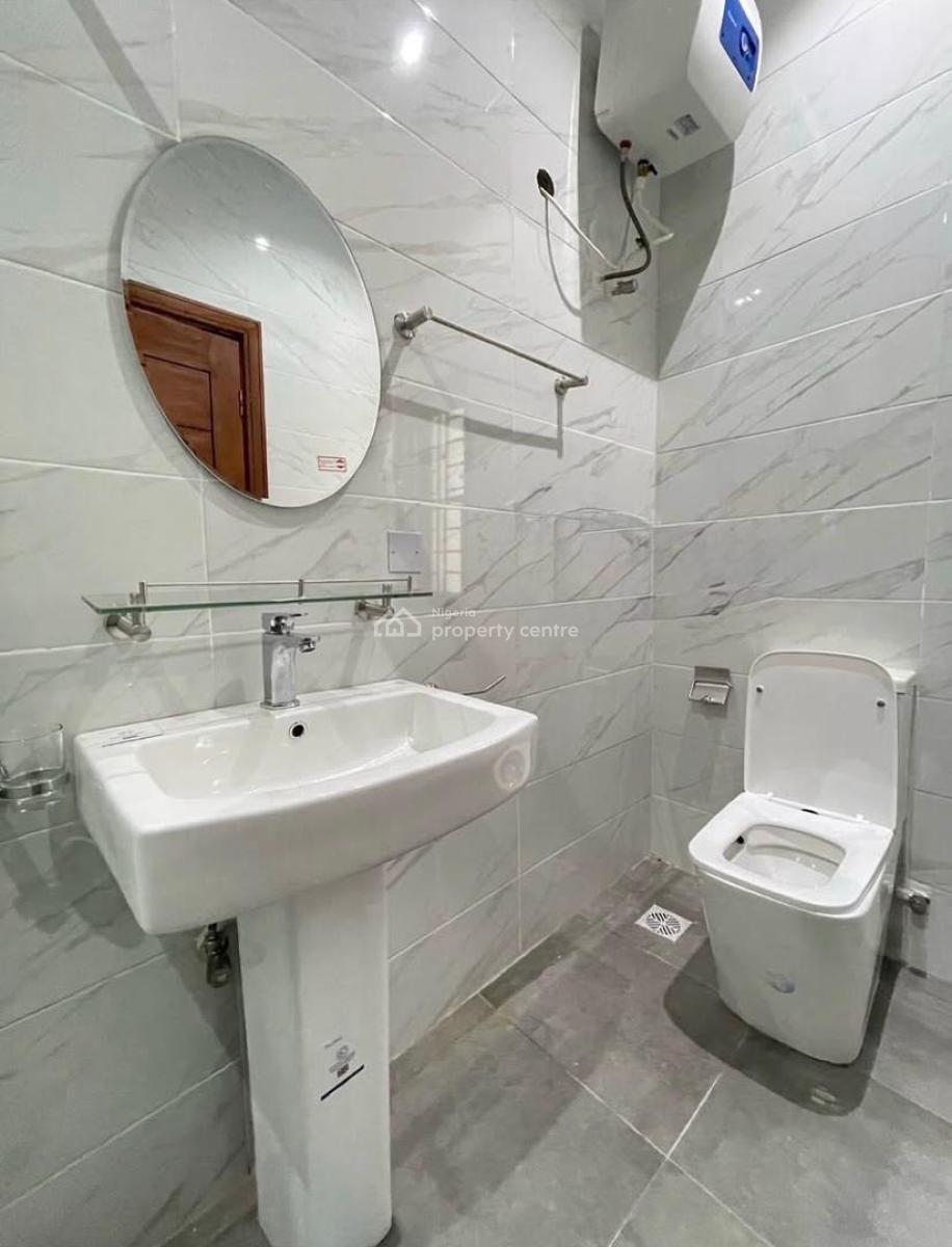 a Brand New Luxury Spacious 2 Bedroom in a Prime Location, Lekki Phase 1, Lekki, Lagos, Flat / Apartment for Rent