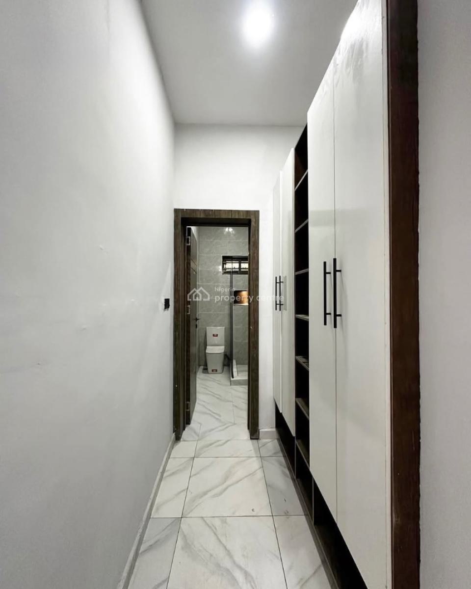 Newly Built 2bedroom Flat with Pool and Gym, Ikate, Lekki, Lagos, Block of Flats for Sale