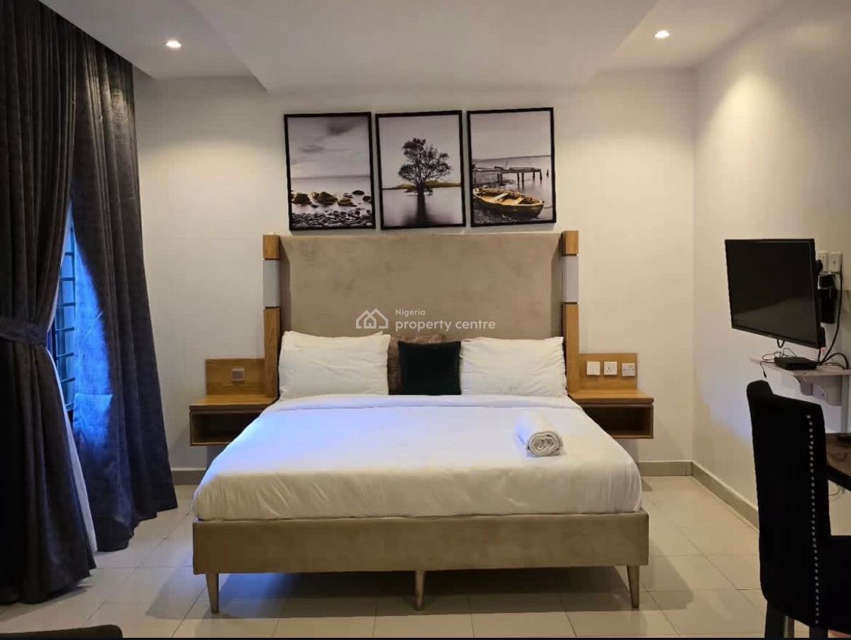 Beautiful One Bedroom Apartment with Swimming Pool and Gym, 45 Residence, Lekki Phase 1, Lekki, Lagos, Flat / Apartment Short Let
