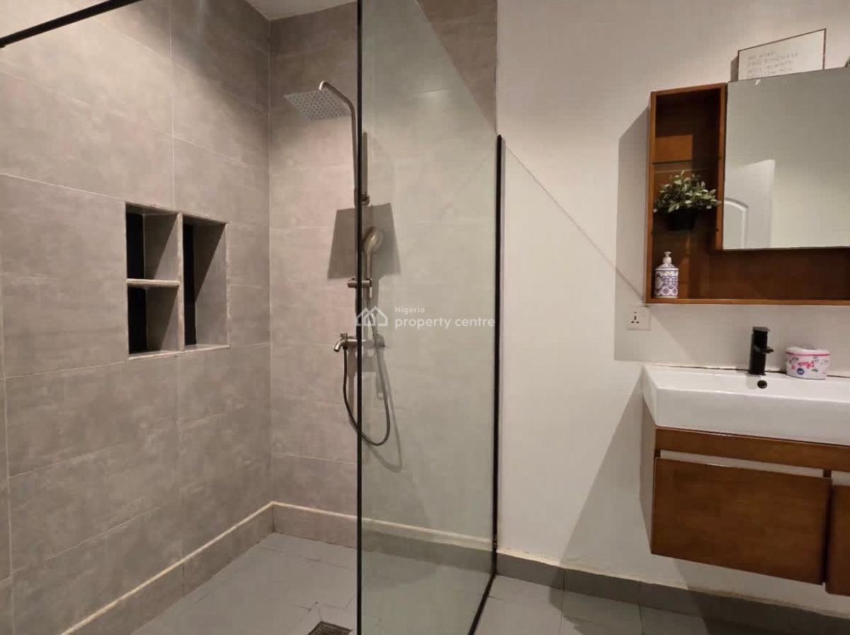 Beautiful One Bedroom Apartment with Swimming Pool and Gym, 45 Residence, Lekki Phase 1, Lekki, Lagos, Flat / Apartment Short Let