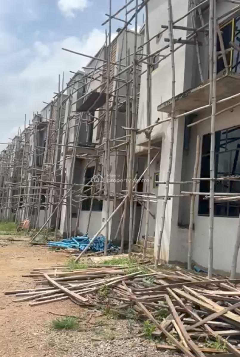 Luxury 1 Bedroom Flat, Behind Gaat Academy, Gaduwa, Abuja, Block of Flats for Sale