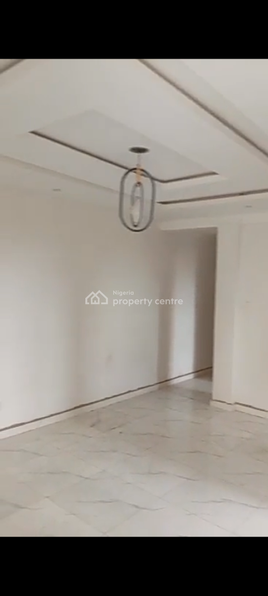 Newly Built 2bed Room Flat at Onike, Onike, Yaba, Lagos, Flat / Apartment for Rent