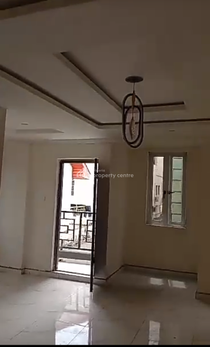 Newly Built 2bed Room Flat at Onike, Onike, Yaba, Lagos, Flat / Apartment for Rent