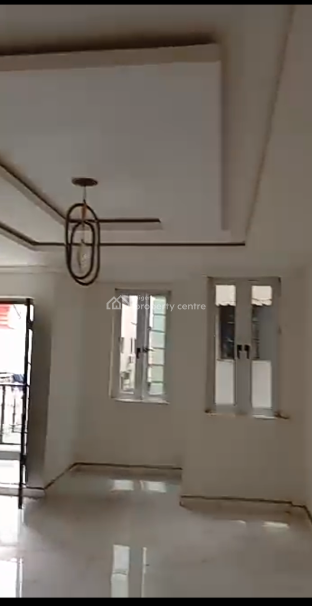 Newly Built 2bed Room Flat at Onike, Onike, Yaba, Lagos, Flat / Apartment for Rent