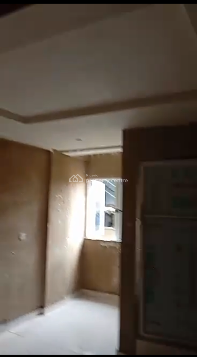 Newly Built 2bed Room Flat at Onike, Onike, Yaba, Lagos, Flat / Apartment for Rent