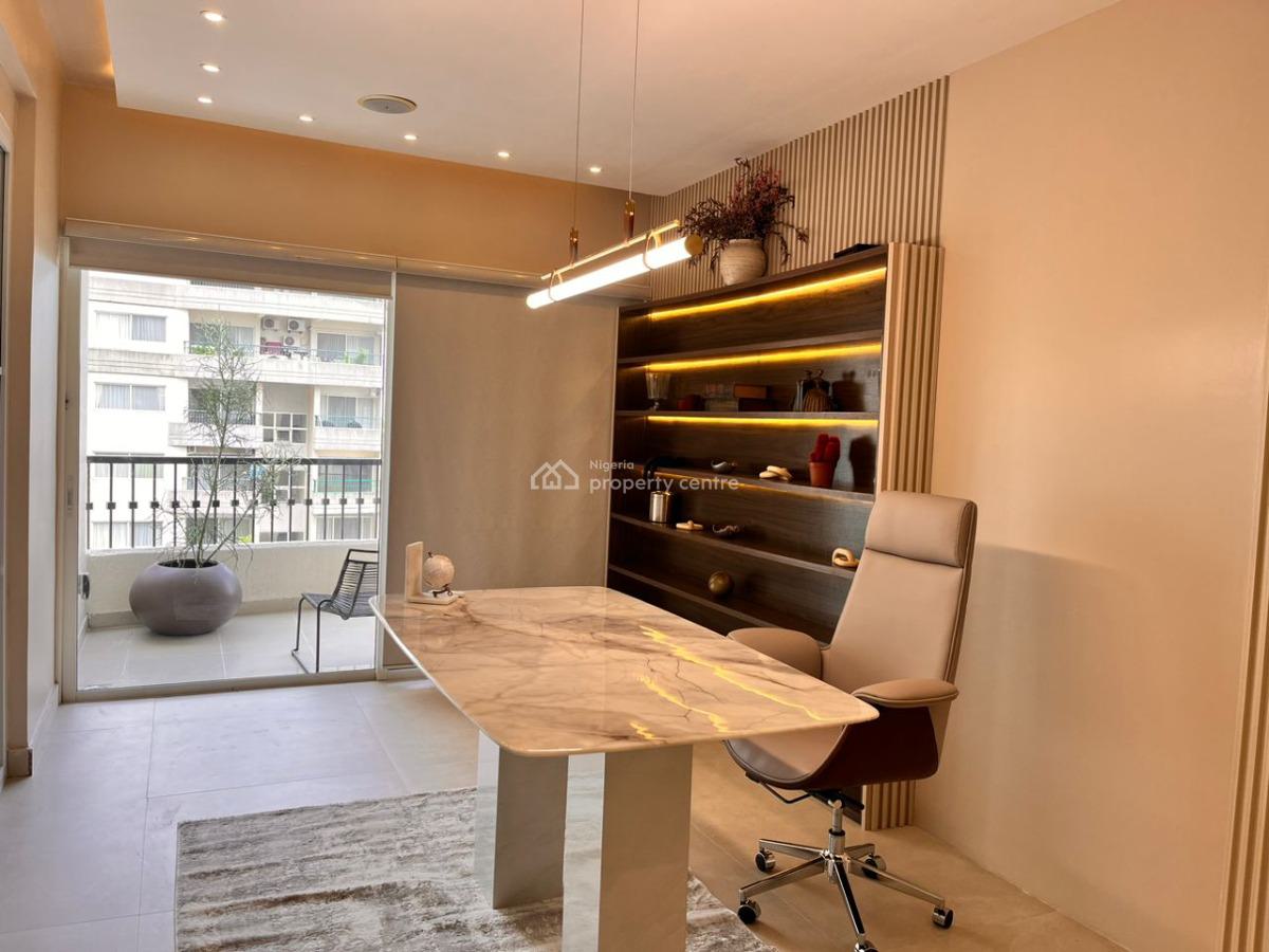 Luxury 3 Bedroom Apartment with Swimming Pool, Banana Island, Ikoyi, Lagos, Flat / Apartment Short Let