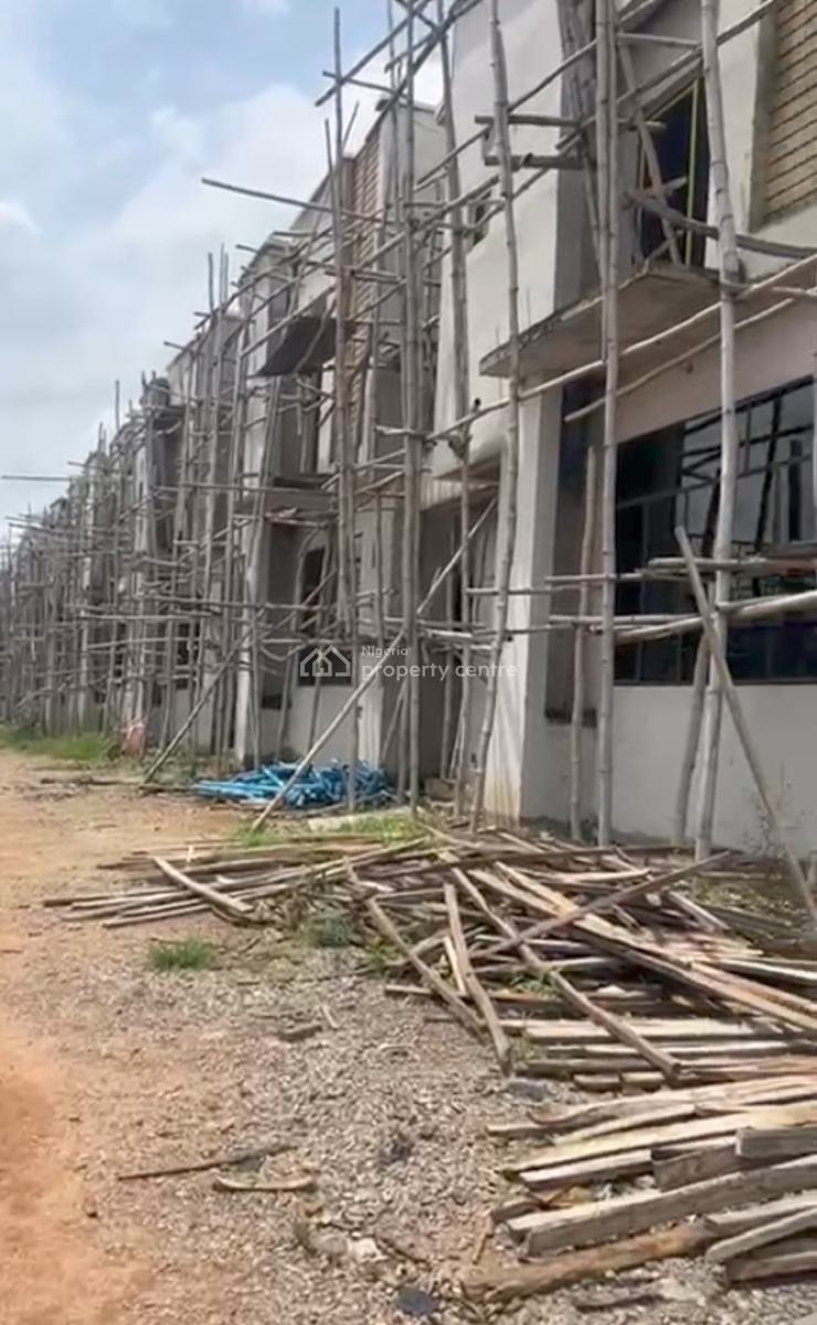Luxury 3 Bedroom, Behind Gaat Academy, Gaduwa, Abuja, Block of Flats for Sale