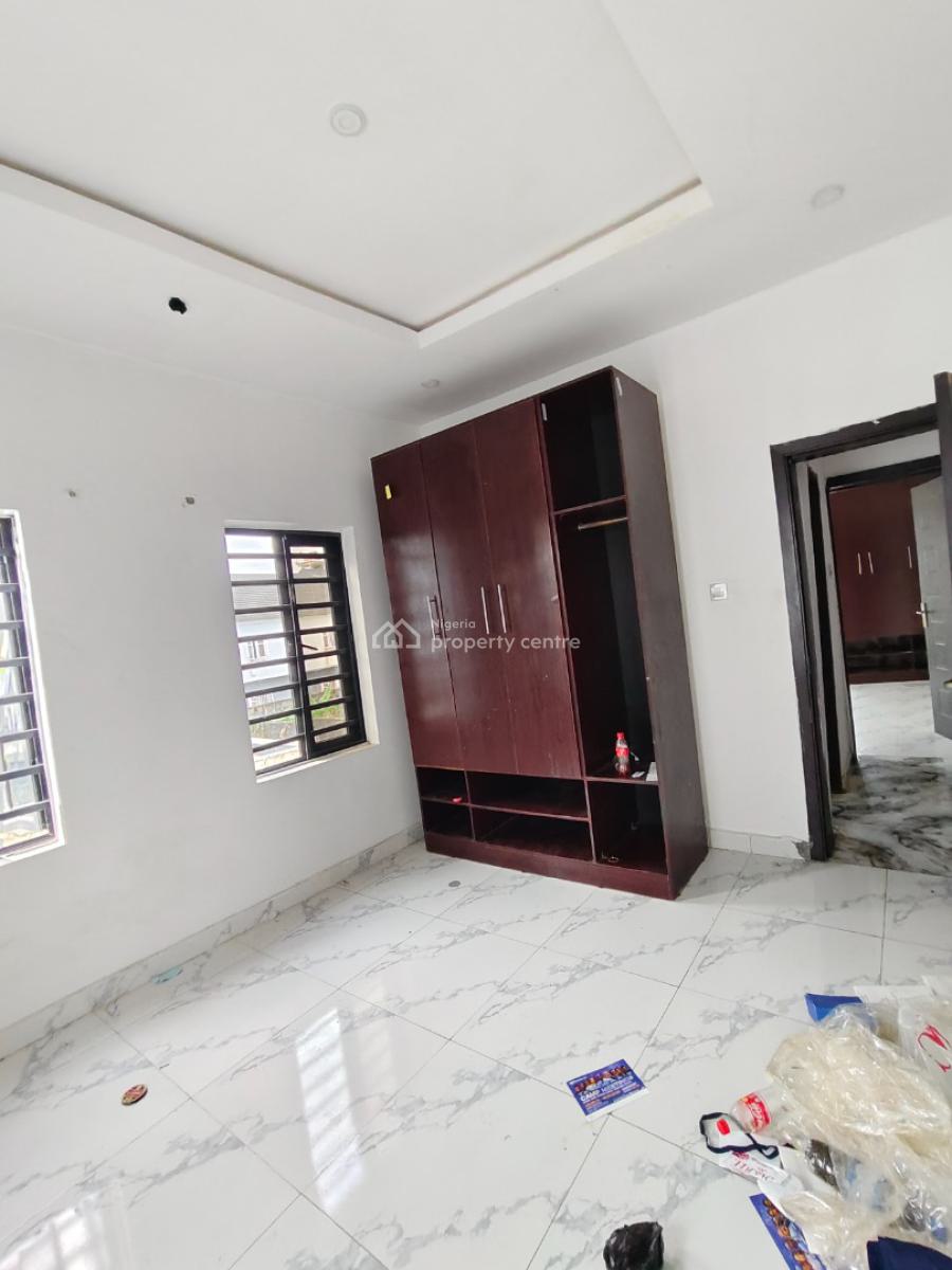 New 2 Bedrooms Apartment, Theraannex/ogombo, Ajah, Lagos, Flat / Apartment for Rent