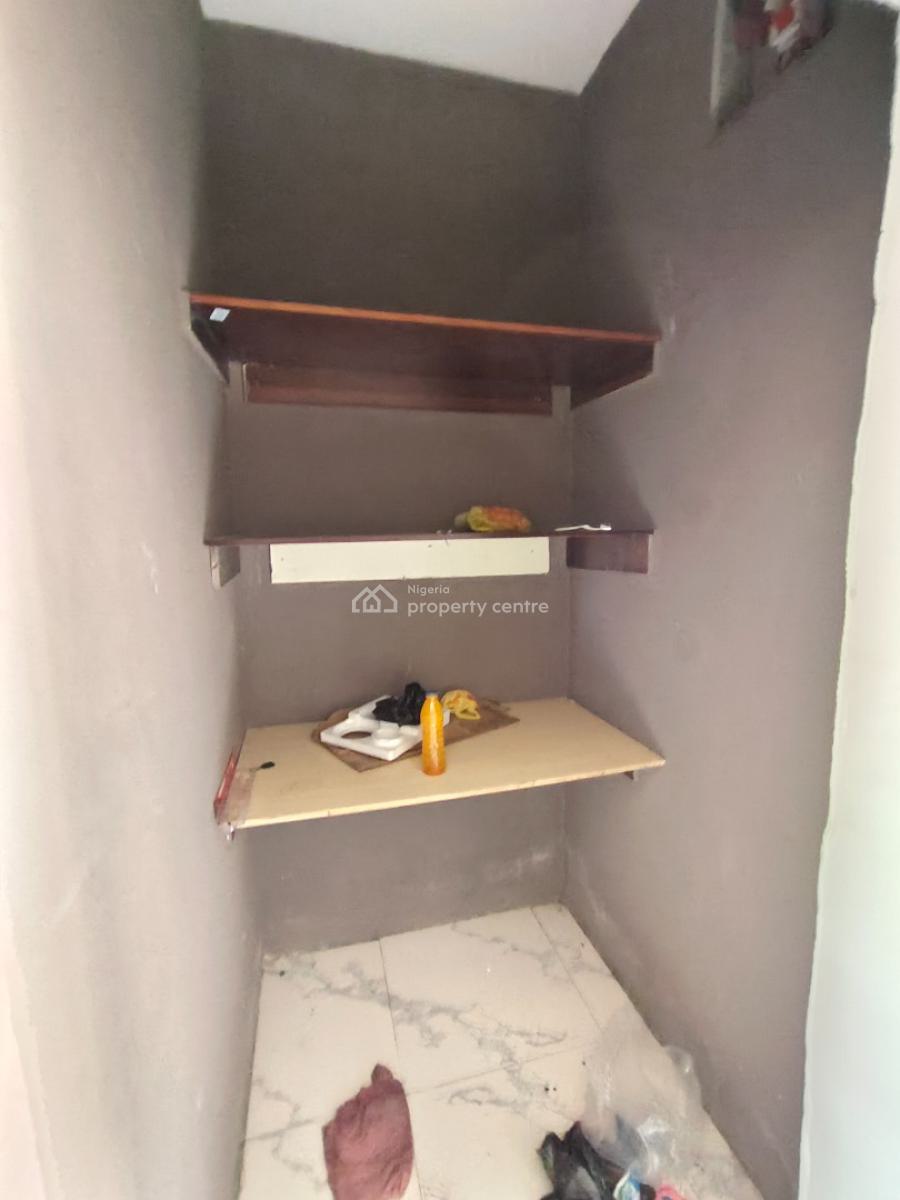 New 2 Bedrooms Apartment, Theraannex/ogombo, Ajah, Lagos, Flat / Apartment for Rent
