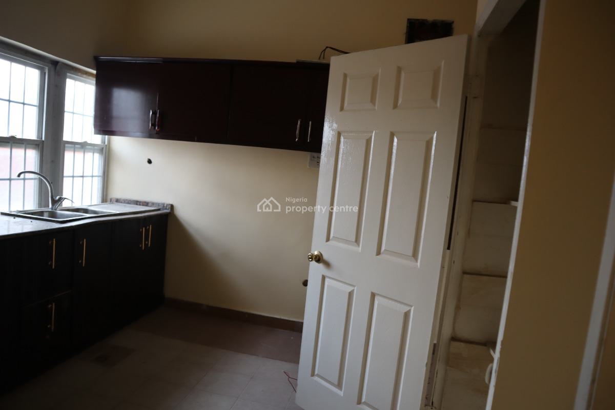 6 Units of 4 Bedroom Terrace Duplexes on a Land of 1500 Square Meter, Off Aguiyi Ironsi, Maitama, Abuja, Maitama District, Abuja, Terraced Duplex for Sale