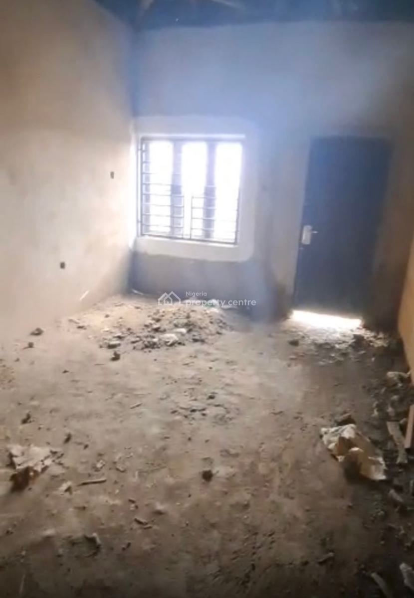 5 Bedroom with Bq, Lugbe District, Abuja, Detached Duplex for Sale