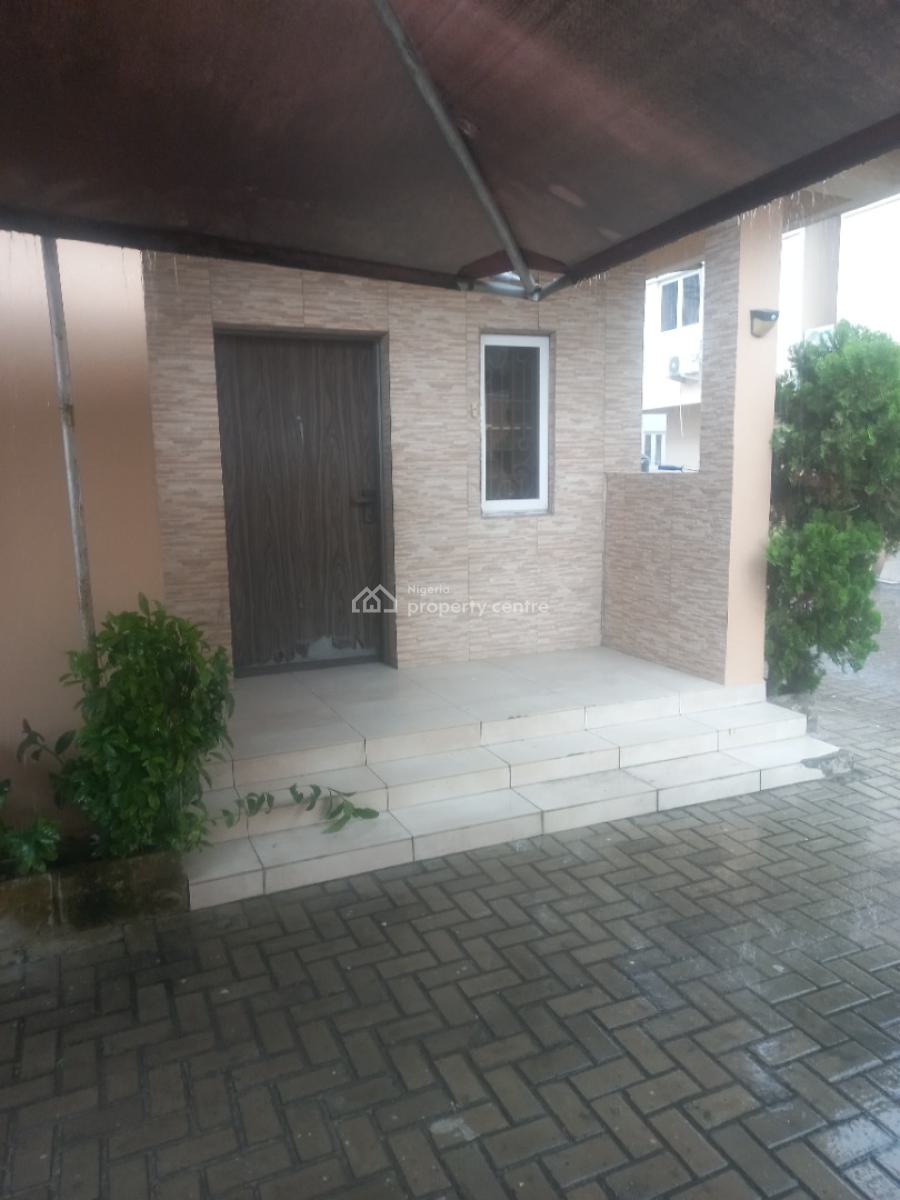 Well Maintained 5 Bedroom Fully Detached House Plus Bq, Victory Park Estate, Osapa, Osapa, Lekki, Lagos, Detached Duplex for Rent