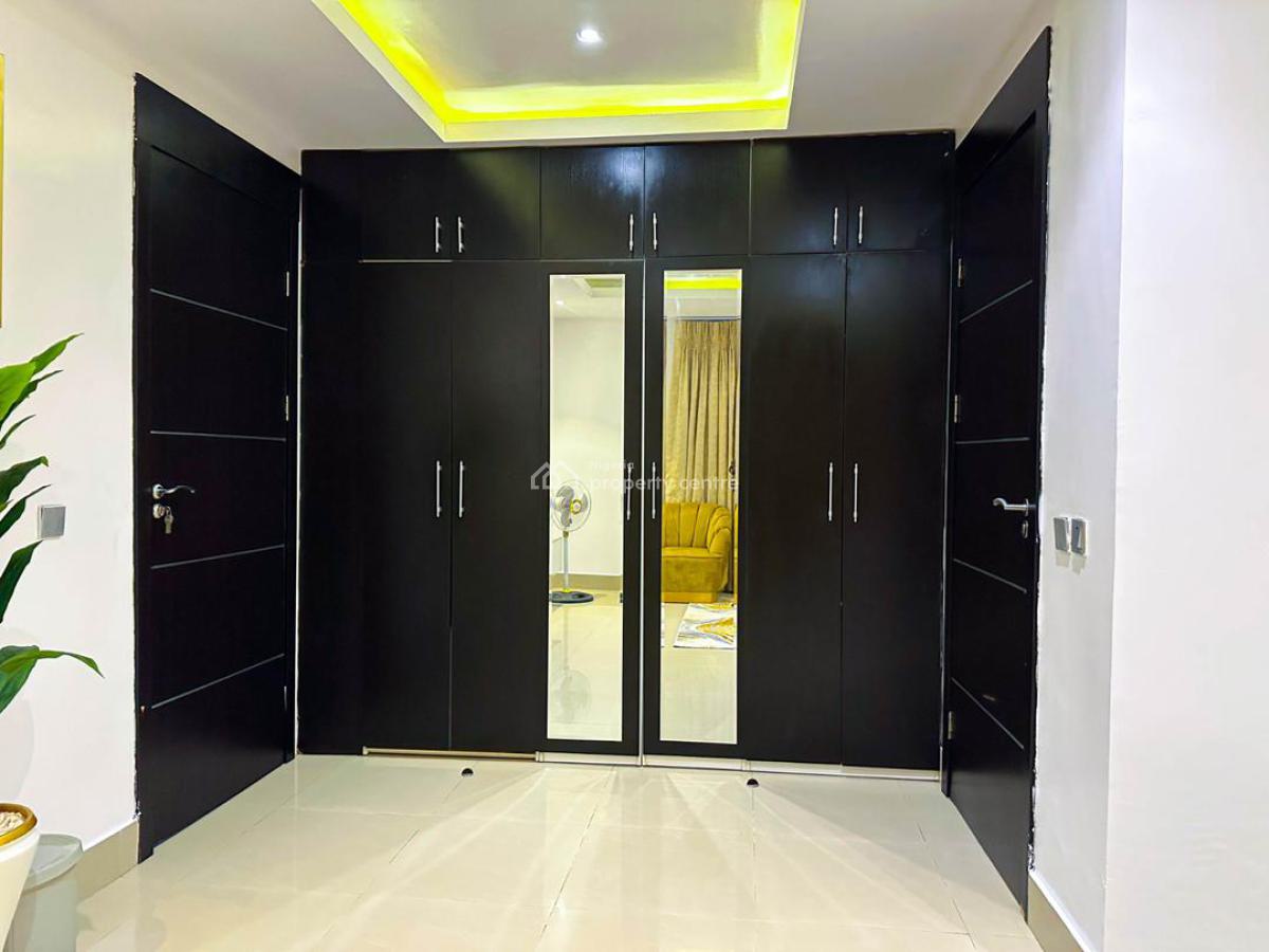 1 Bedroom Apartment, Off Admiralty Way Lekki Phase 1 Lekki Lagos, Lekki Phase 1, Lekki, Lagos, Mini Flat (room and Parlour) Short Let