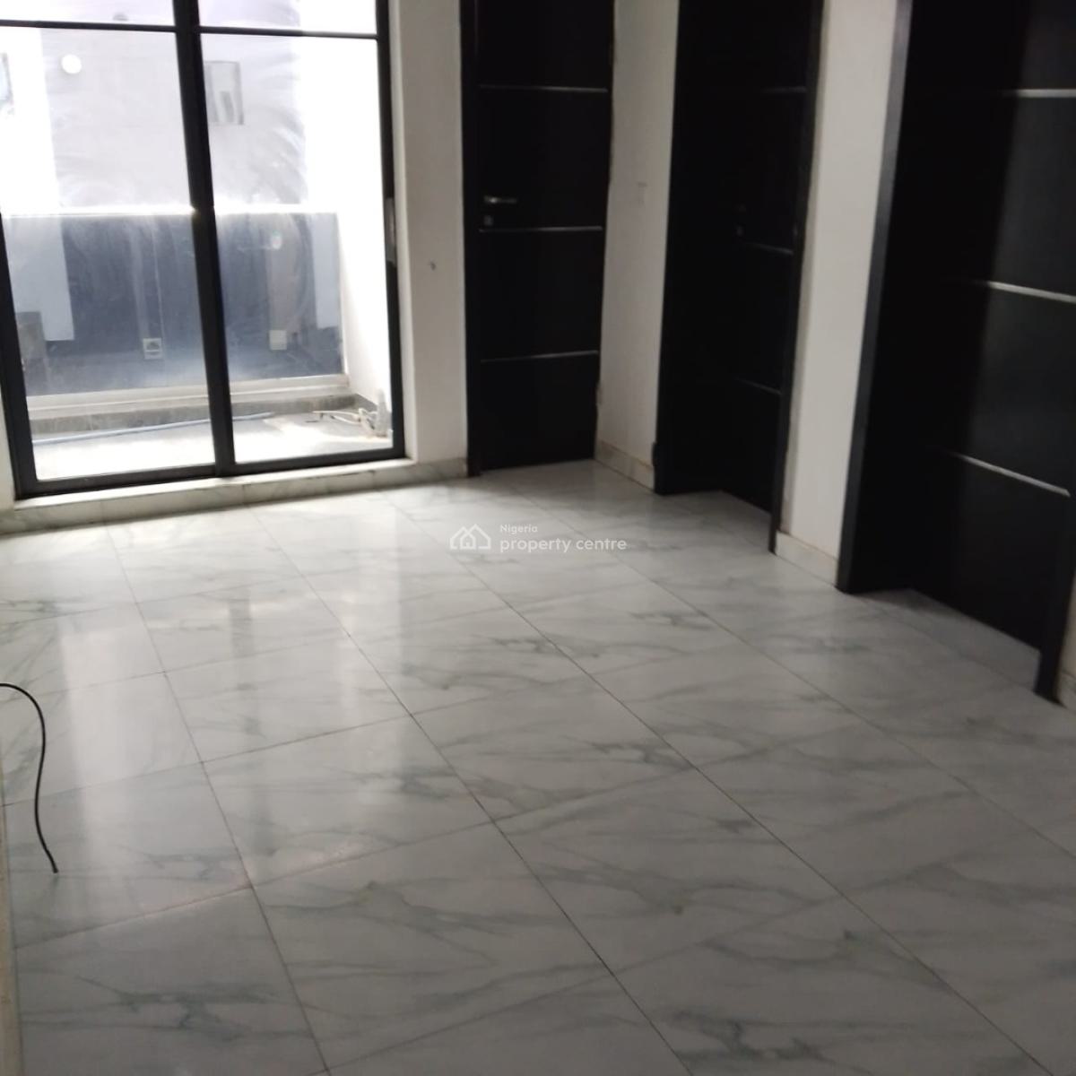 Serviced 2bedroom Flat Upstairs, Ologolo, Lekki, Lagos, Flat / Apartment for Rent