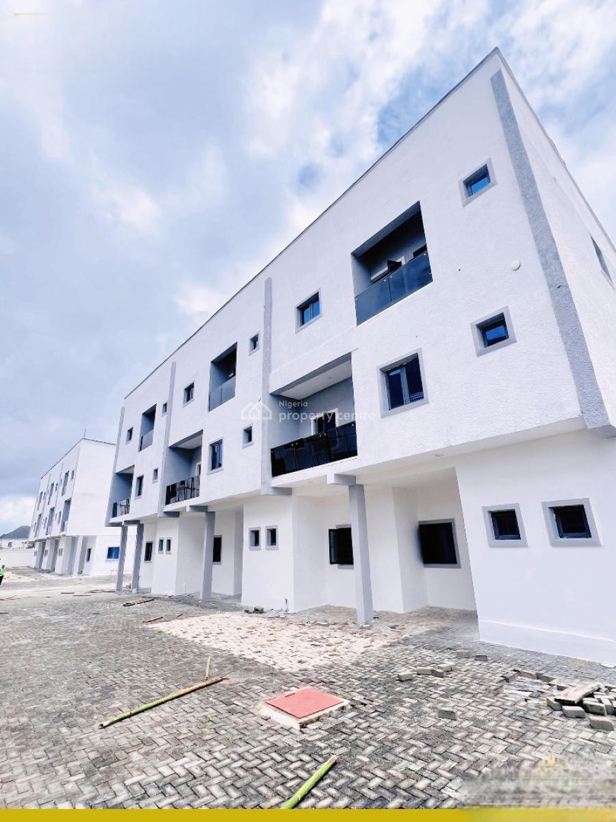 Spacious 2 Bedroom Apartment, Spacious 2 Bedroom Apartment Close to Shoprite, Sangotedo, Ajah, Lagos, Block of Flats for Sale