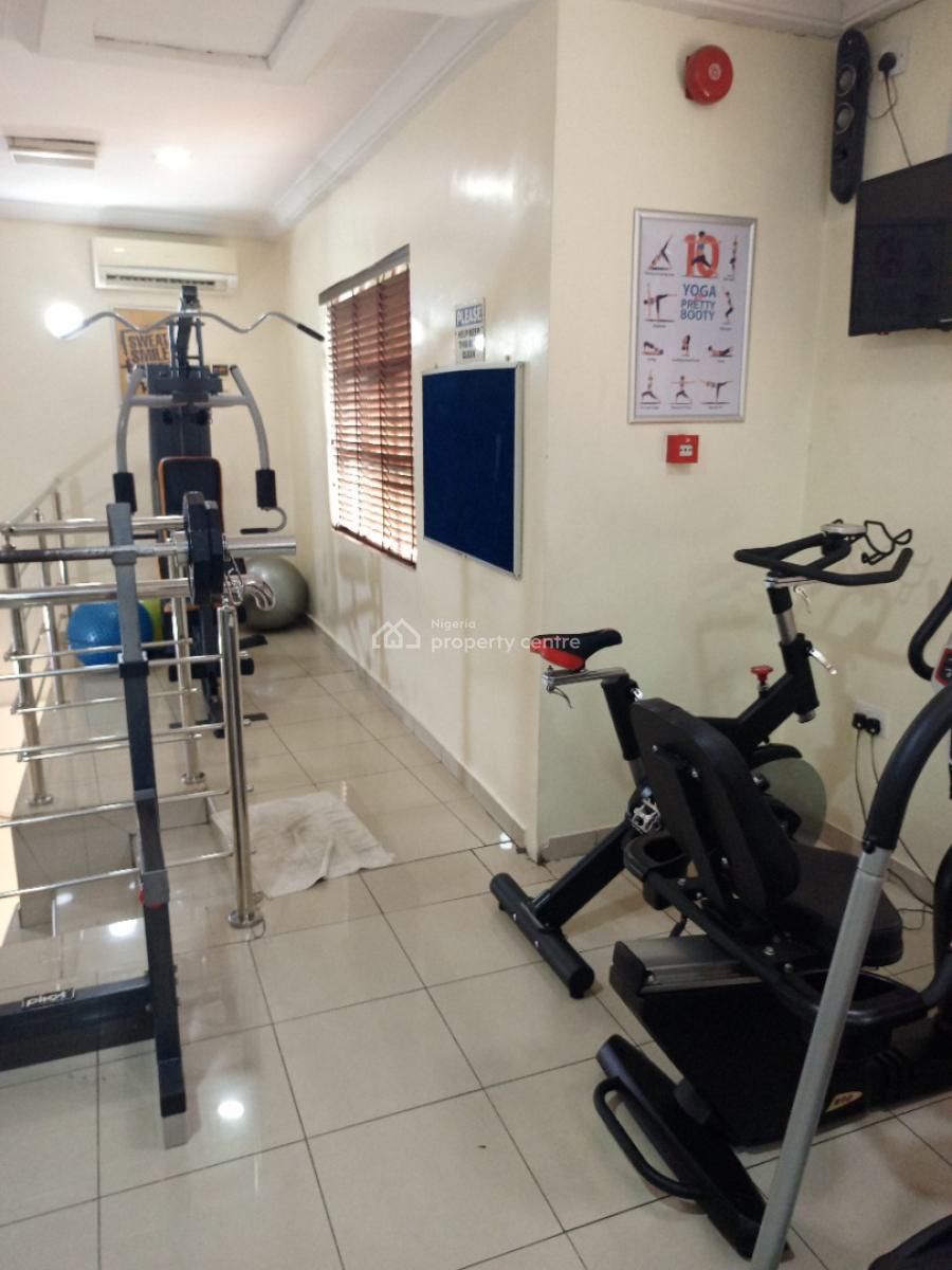 a Fully Serviced and Executive 3 Bedroom Flat with Pool Gym and Bq, Shonibare Estate, Ikeja Gra, Ikeja, Lagos, Flat / Apartment for Rent