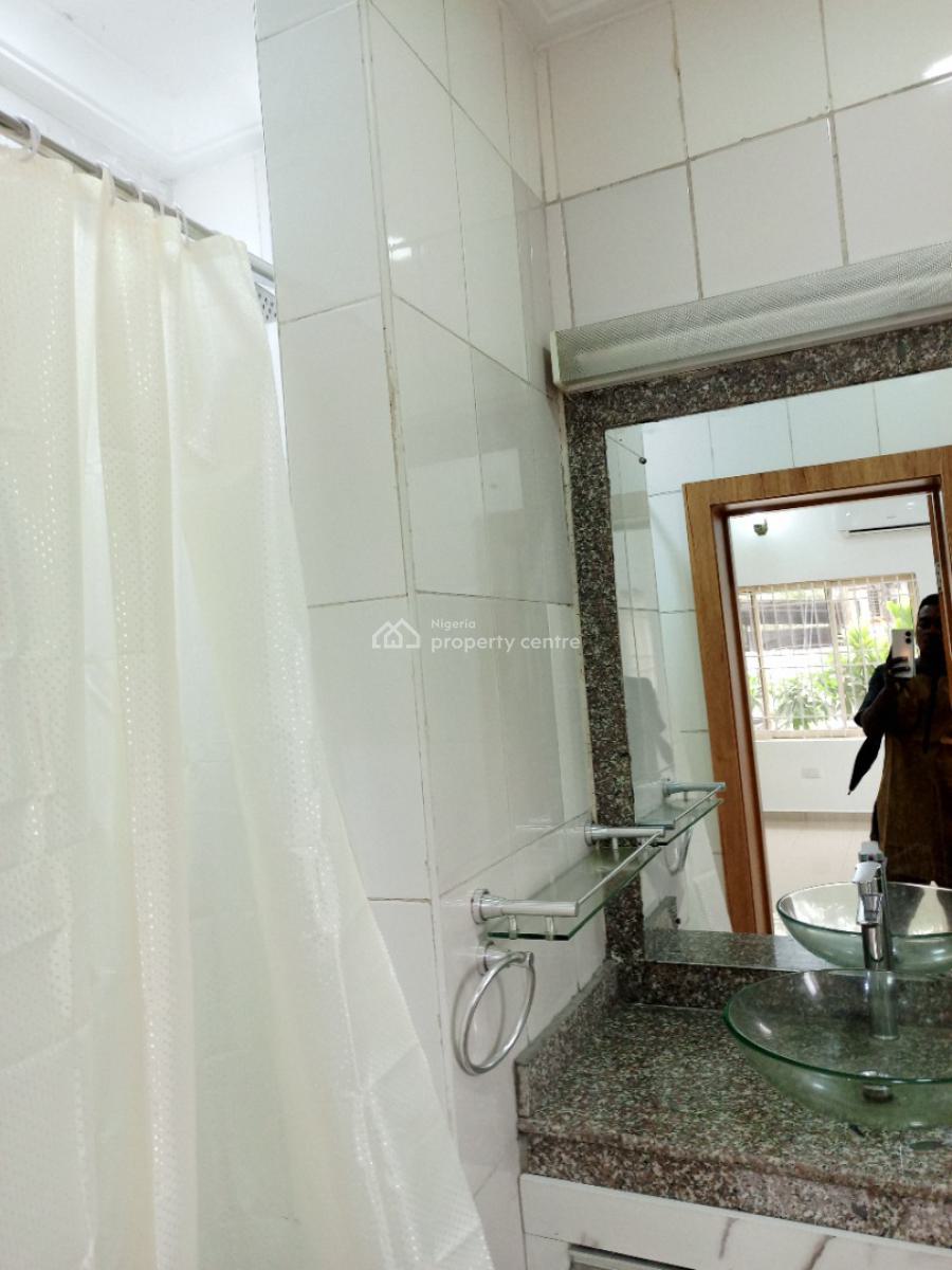 a Fully Serviced and Executive 3 Bedroom Flat with Pool Gym and Bq, Shonibare Estate, Ikeja Gra, Ikeja, Lagos, Flat / Apartment for Rent