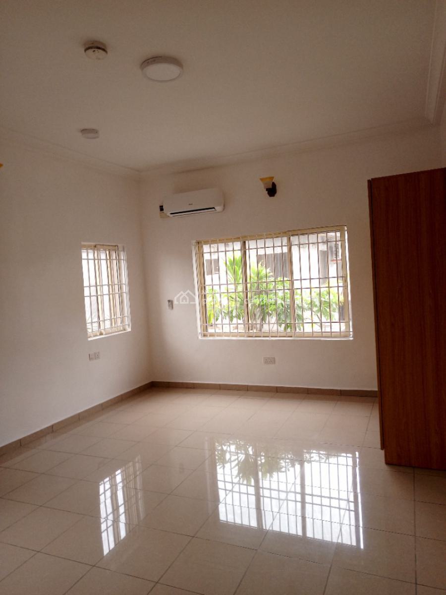 a Fully Serviced and Executive 3 Bedroom Flat with Pool Gym and Bq, Shonibare Estate, Ikeja Gra, Ikeja, Lagos, Flat / Apartment for Rent