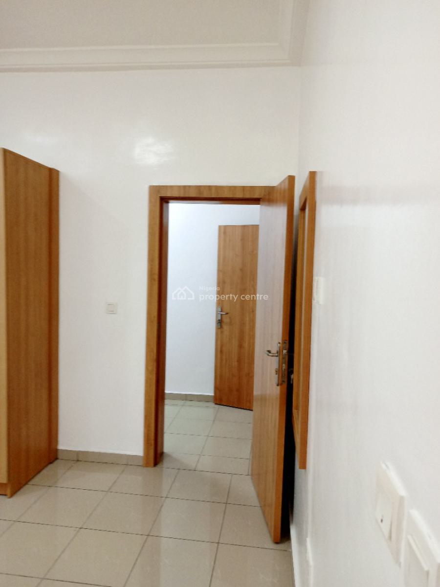 a Fully Serviced and Executive 3 Bedroom Flat with Pool Gym and Bq, Shonibare Estate, Ikeja Gra, Ikeja, Lagos, Flat / Apartment for Rent