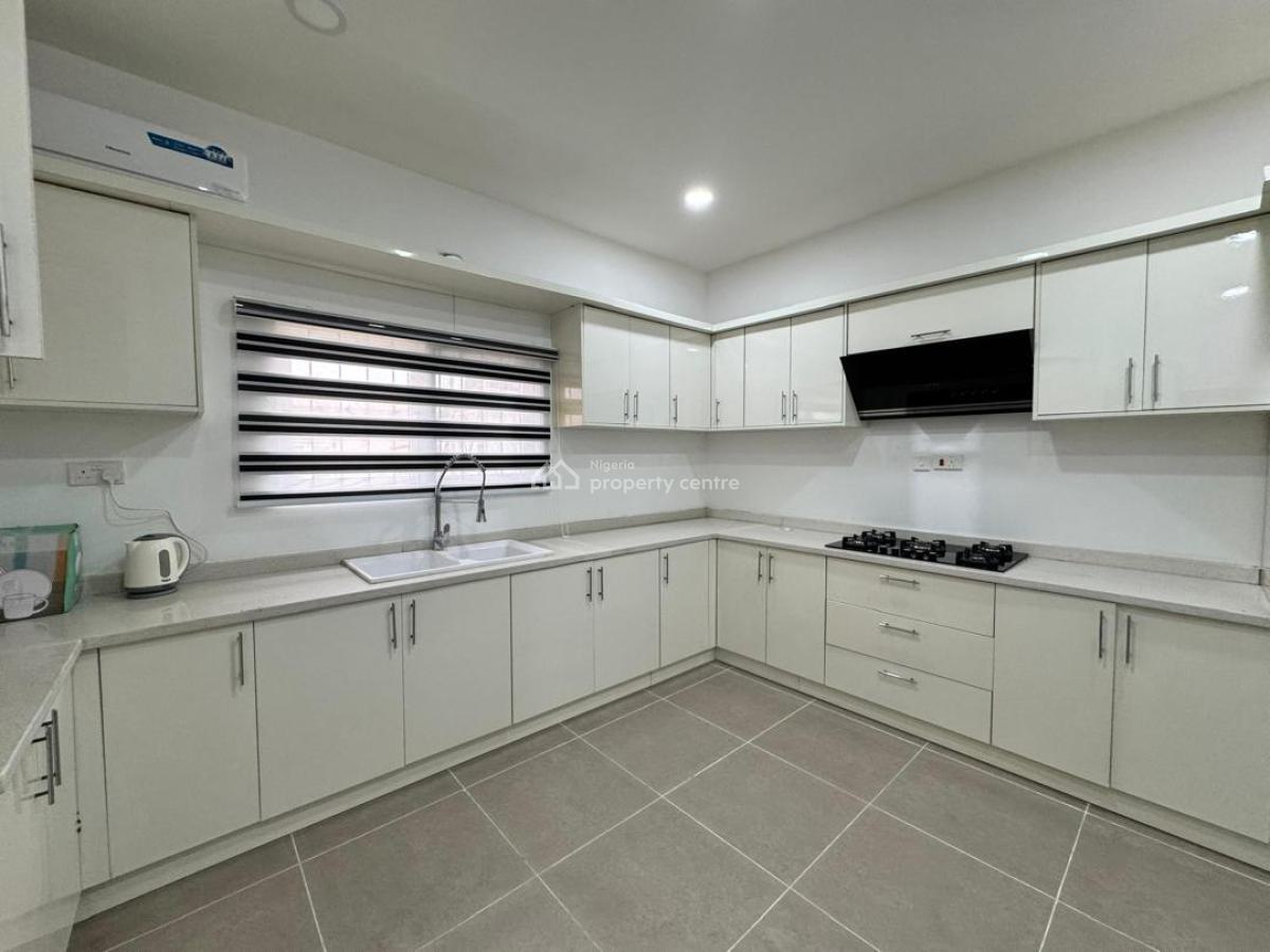 Luxury 3 Bedroom, Van Daniel Estate, Orchid  Road, Lekki, Lagos, Terraced Duplex Short Let