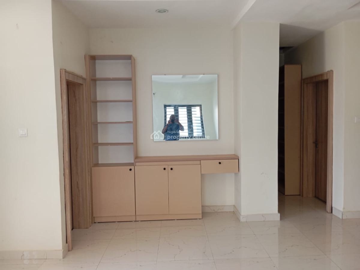Luxury 4 Bedroom Bungalow in a Secured Estate, Light Gold Estate, Lugbe District, Abuja, Detached Bungalow for Sale