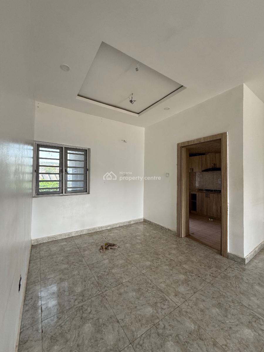 Beautiful 3 Bedroom Flat (1st Floor), Jahi Gilmore, Jahi, Abuja, Flat / Apartment for Rent