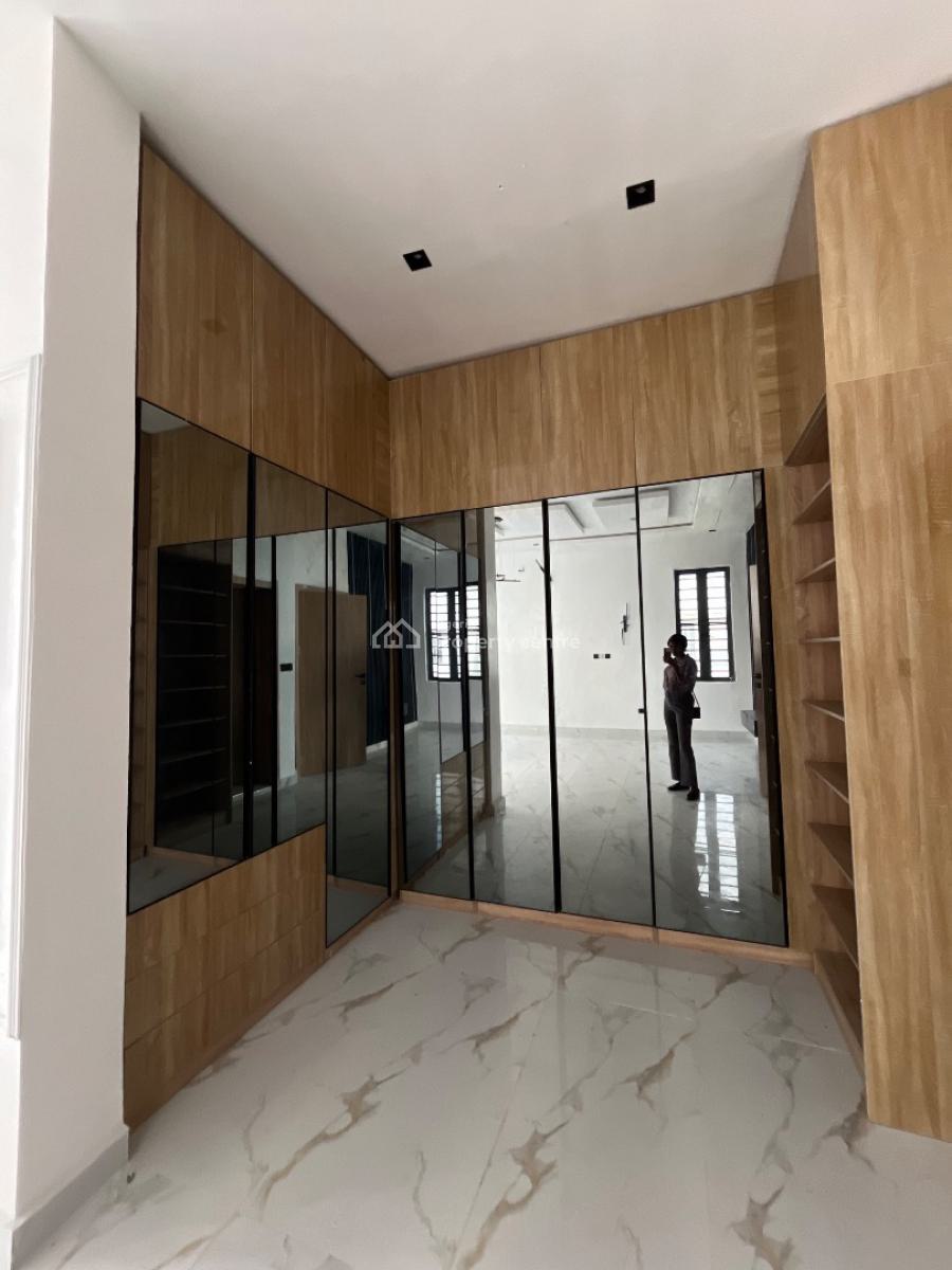 Magnificent 5 Bedroom Duplex with Excellent Amenities, Uniquely Styled 5 Bedroom Duplex with Pool, Ajah, Lagos, Detached Duplex for Sale