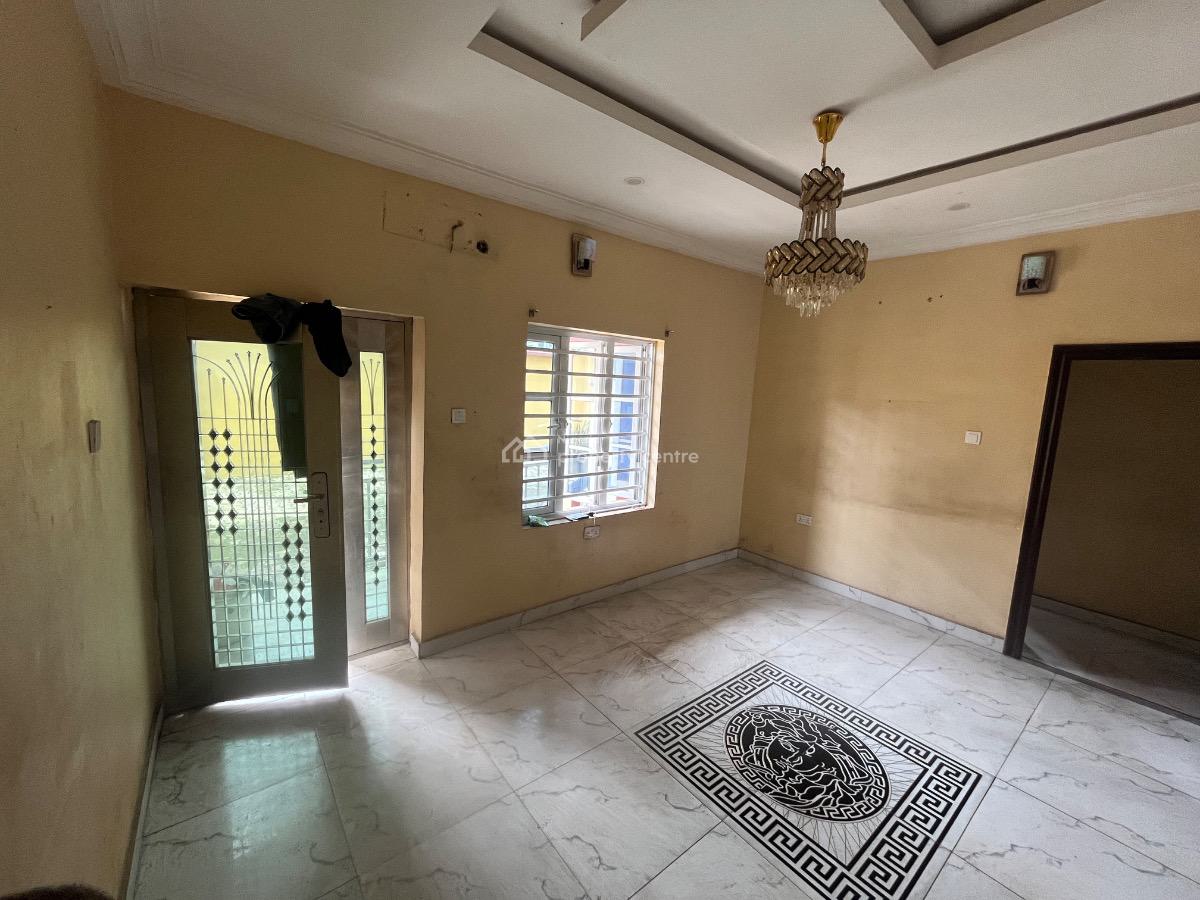 3 Bedroom with Excellent Environment, Gra Phase 1, Magodo, Lagos, Flat / Apartment for Rent