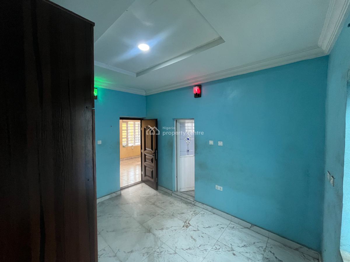 3 Bedroom with Excellent Environment, Gra Phase 1, Magodo, Lagos, Flat / Apartment for Rent
