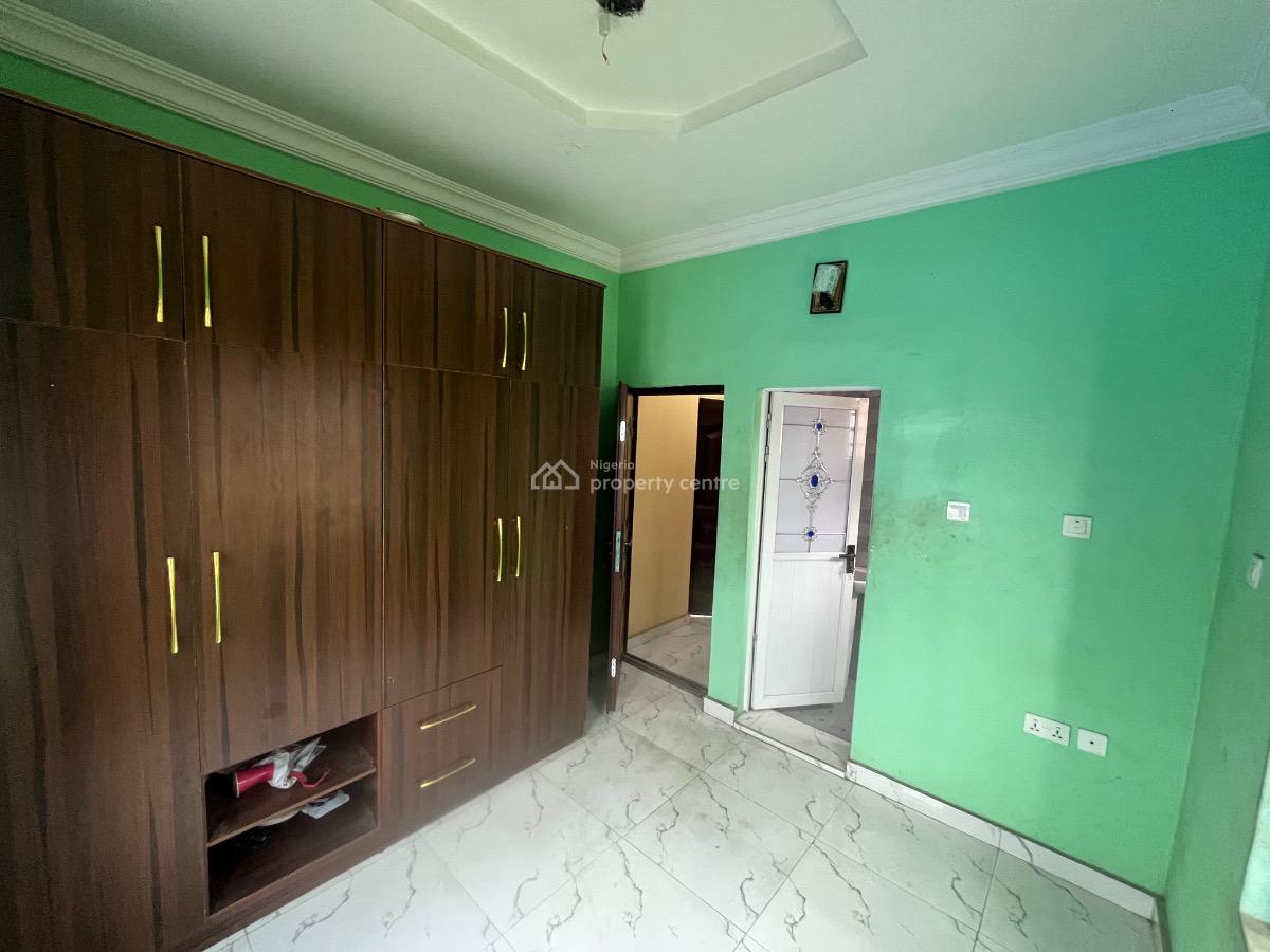 3 Bedroom with Excellent Environment, Gra Phase 1, Magodo, Lagos, Flat / Apartment for Rent