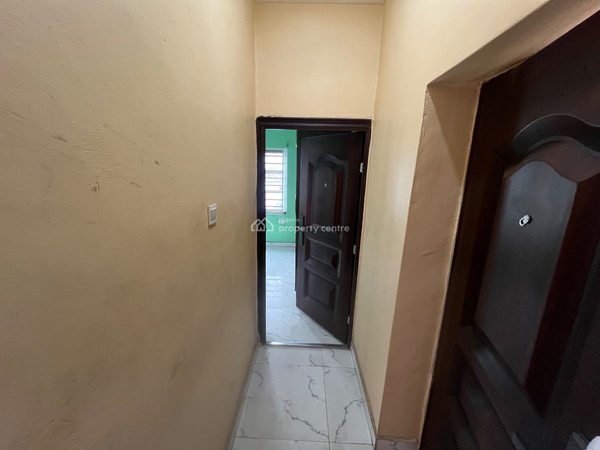 3 Bedroom with Excellent Environment, Gra Phase 1, Magodo, Lagos, Flat / Apartment for Rent