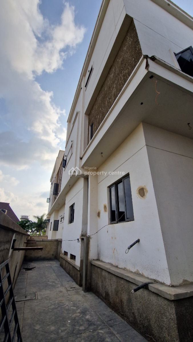 Luxury 4 Bedroom Semi Detached Duplex with a Bq, Kolapo Ishola Gra, Akobo, Ibadan, Oyo, Semi-detached Duplex for Sale