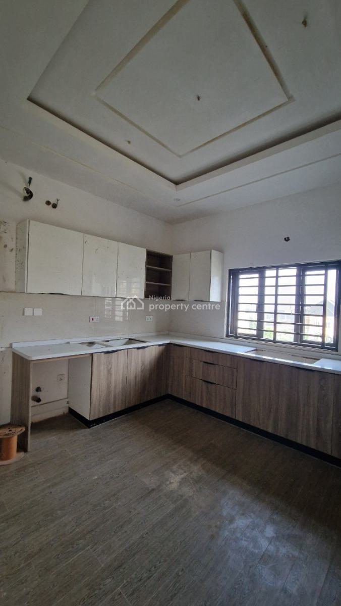 Luxury 4 Bedroom Semi Detached Duplex with a Bq, Kolapo Ishola Gra, Akobo, Ibadan, Oyo, Semi-detached Duplex for Sale