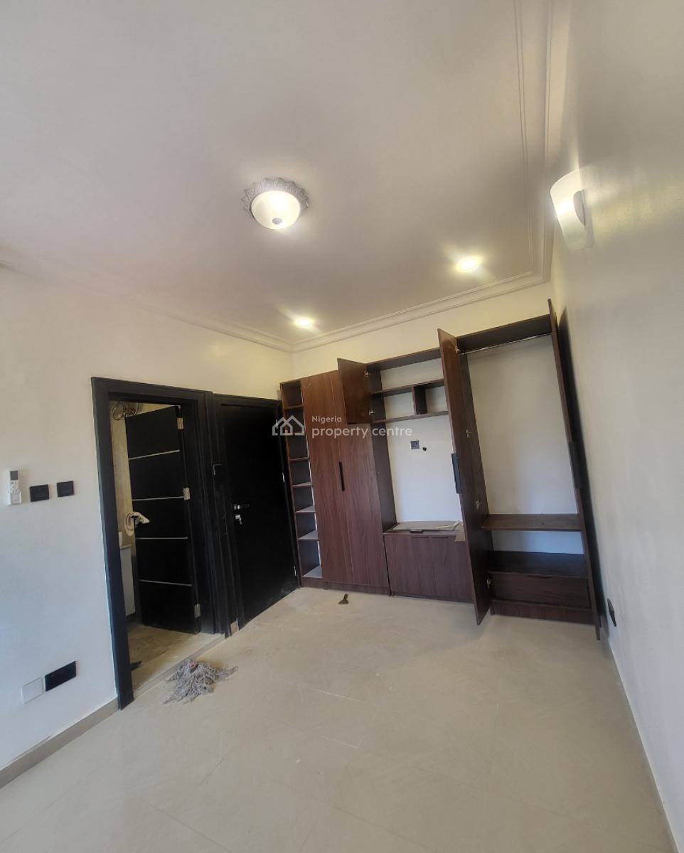 Luxurious Massive 3bedroom Terrace Duplex with Bq, By Minting and Printing, Area 2, Garki, Abuja, Terraced Duplex for Rent