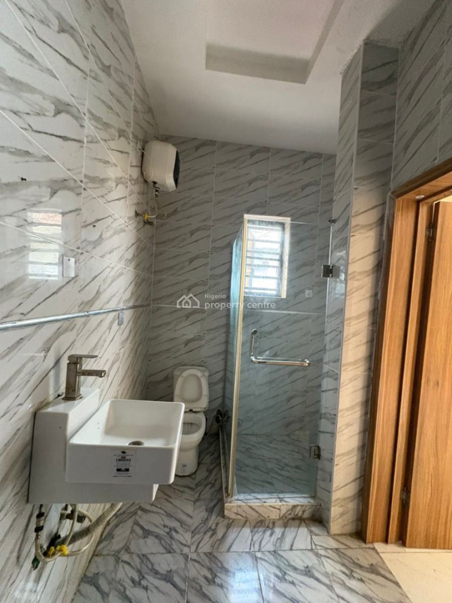 a Very Big Master Bedroom Apartment, Ikota Lekki Lagos, Ikota, Lekki, Lagos, Self Contain (single Rooms) for Rent
