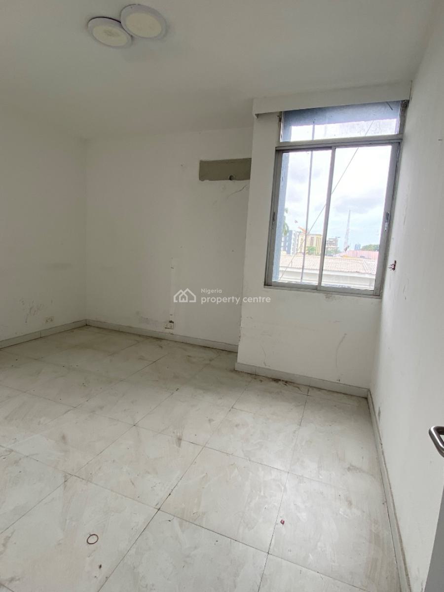 Prime 2bedroom Top Floor Commercial Use, Victoria Island , Commercial Area, Victoria Island (vi), Lagos, Commercial Property for Rent