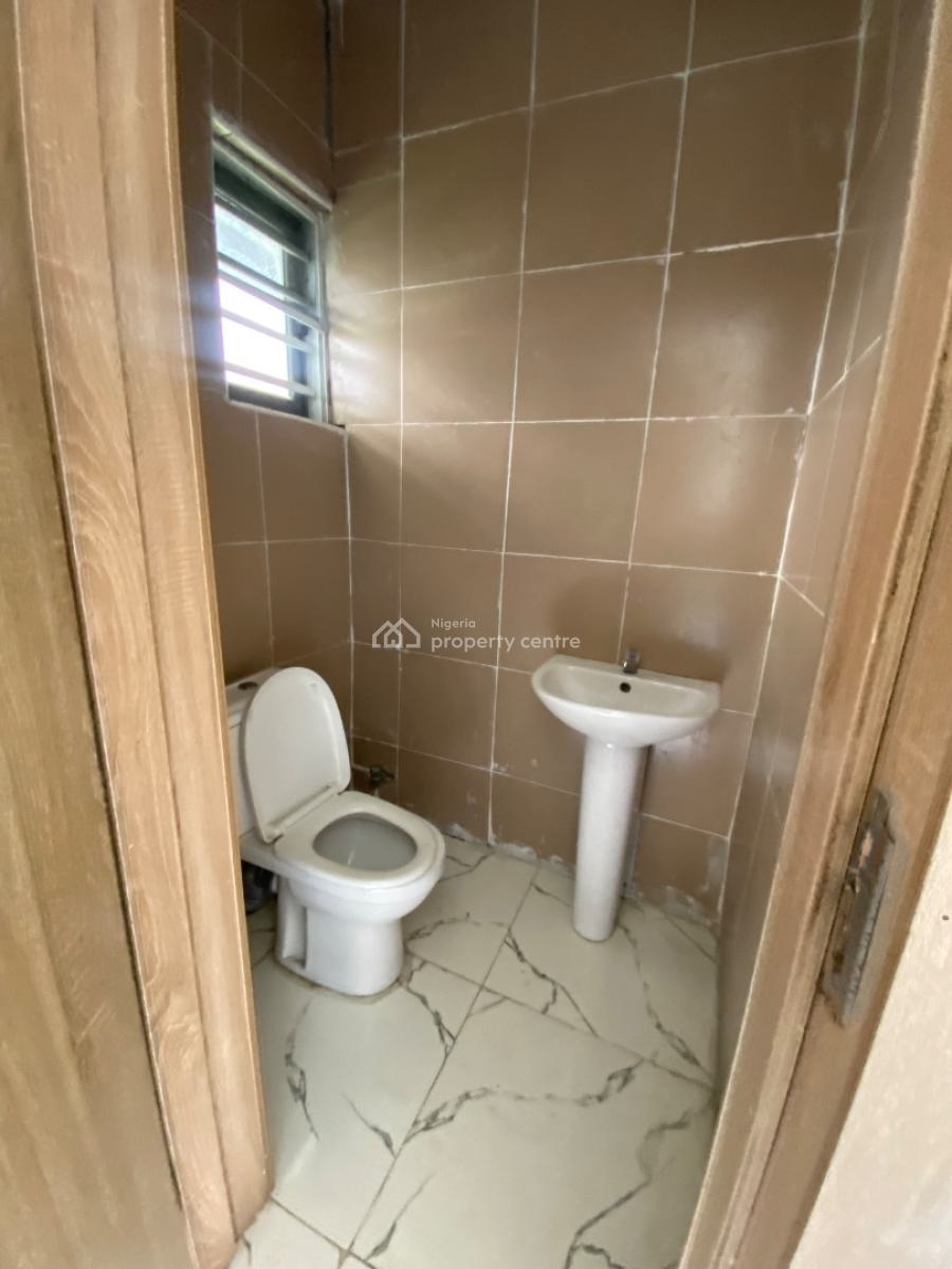 Luxury Standard Spacious Mini Flat &standard Kitchen, Orchid  Road, Lekki, Lagos, Mini Flat (room and Parlour) for Rent