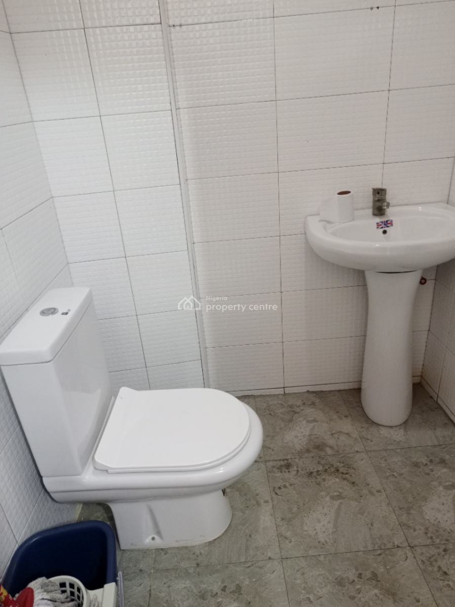 4 Bedroom Semi Detached Duplex with Self Compound, Shoninare Estate, Ikeja Gra, Ikeja, Lagos, Detached Duplex for Rent