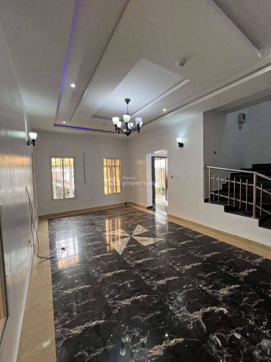 3-bedroom Terrace Duplex in a Flood-free and Easy-access Street, Lekki Phase 1, Lekki, Lagos, Flat / Apartment for Rent