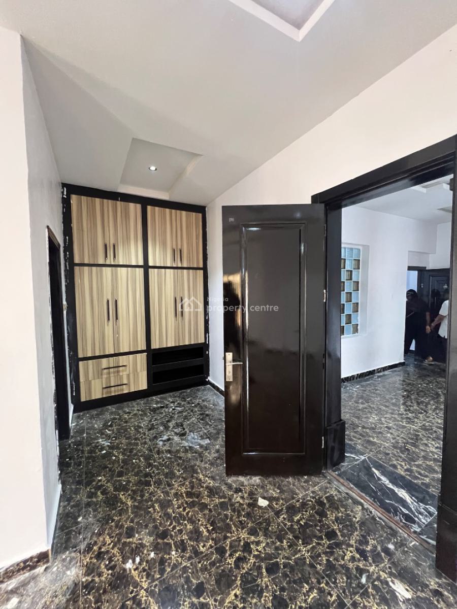 3-bedroom Terrace Duplex in a Flood-free and Easy-access Street, Lekki Phase 1, Lekki, Lagos, Flat / Apartment for Rent