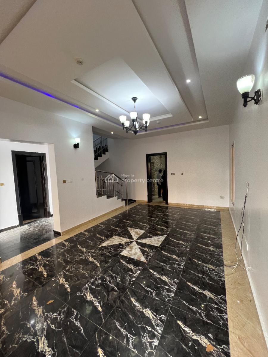 3-bedroom Terrace Duplex in a Flood-free and Easy-access Street, Lekki Phase 1, Lekki, Lagos, Flat / Apartment for Rent