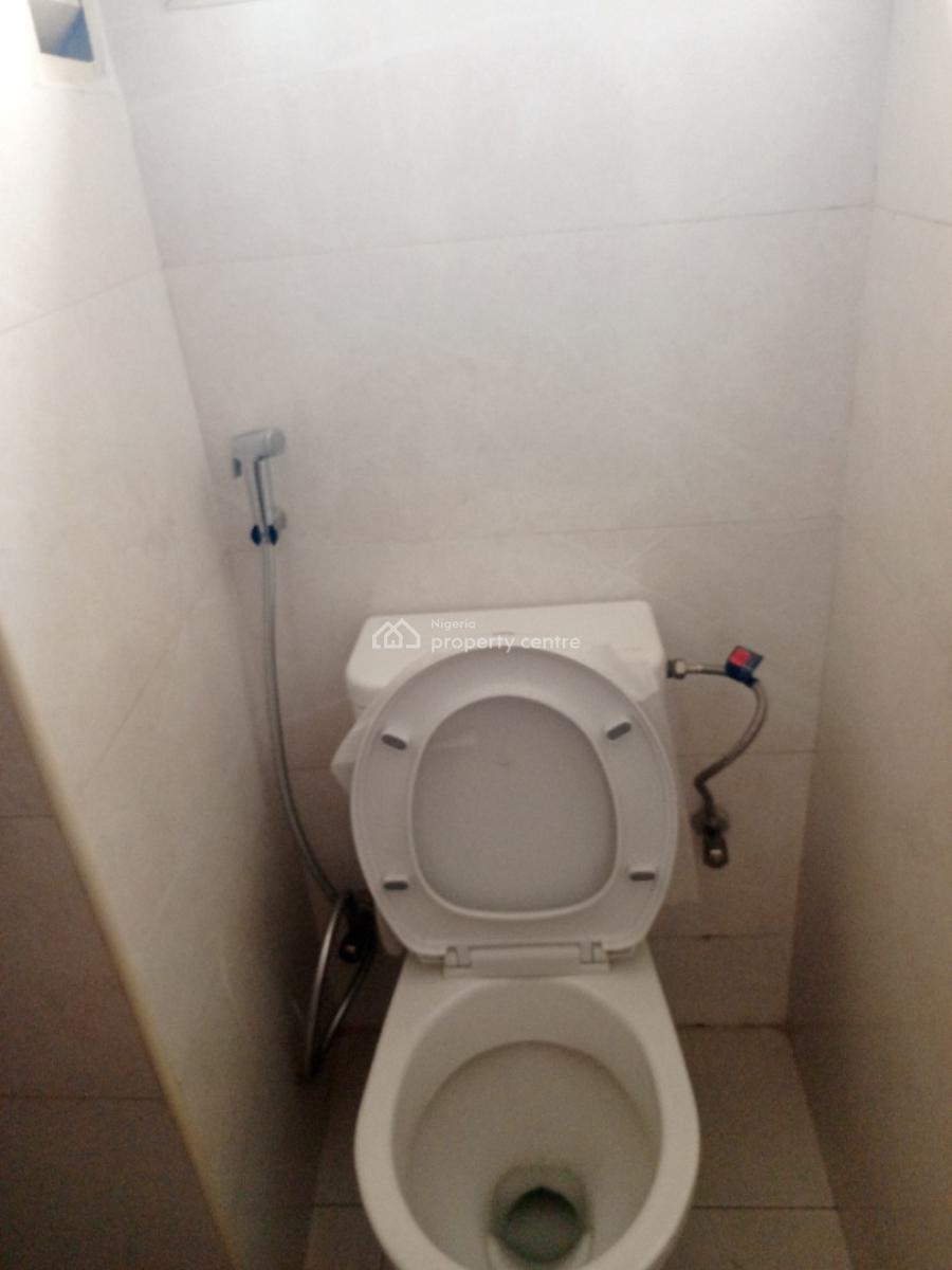Fully Serviced 3 Bedroom Flat on Third Floor No Lift with Pool and Gym, Ikeja Gra, Ikeja, Lagos, Flat / Apartment for Rent