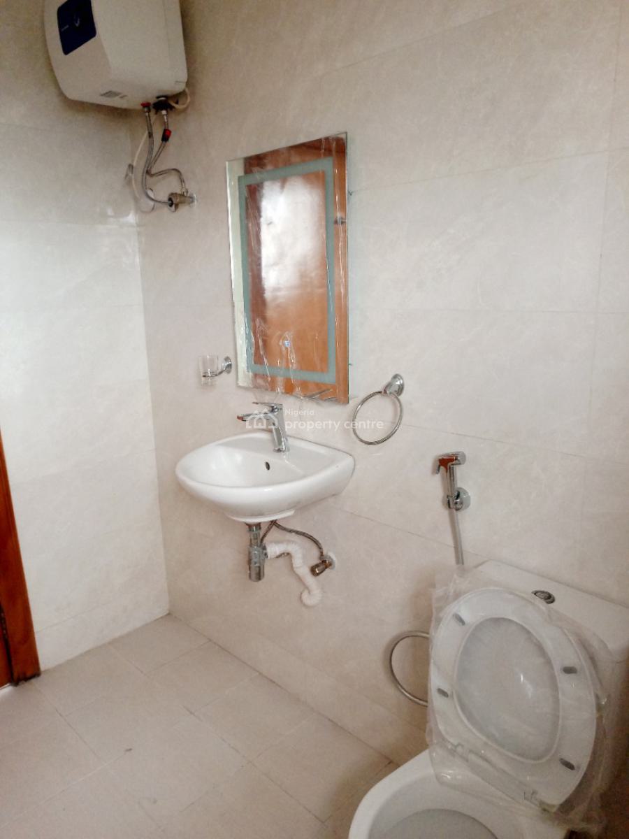 Fully Serviced 3 Bedroom Flat on Third Floor No Lift with Pool and Gym, Ikeja Gra, Ikeja, Lagos, Flat / Apartment for Rent