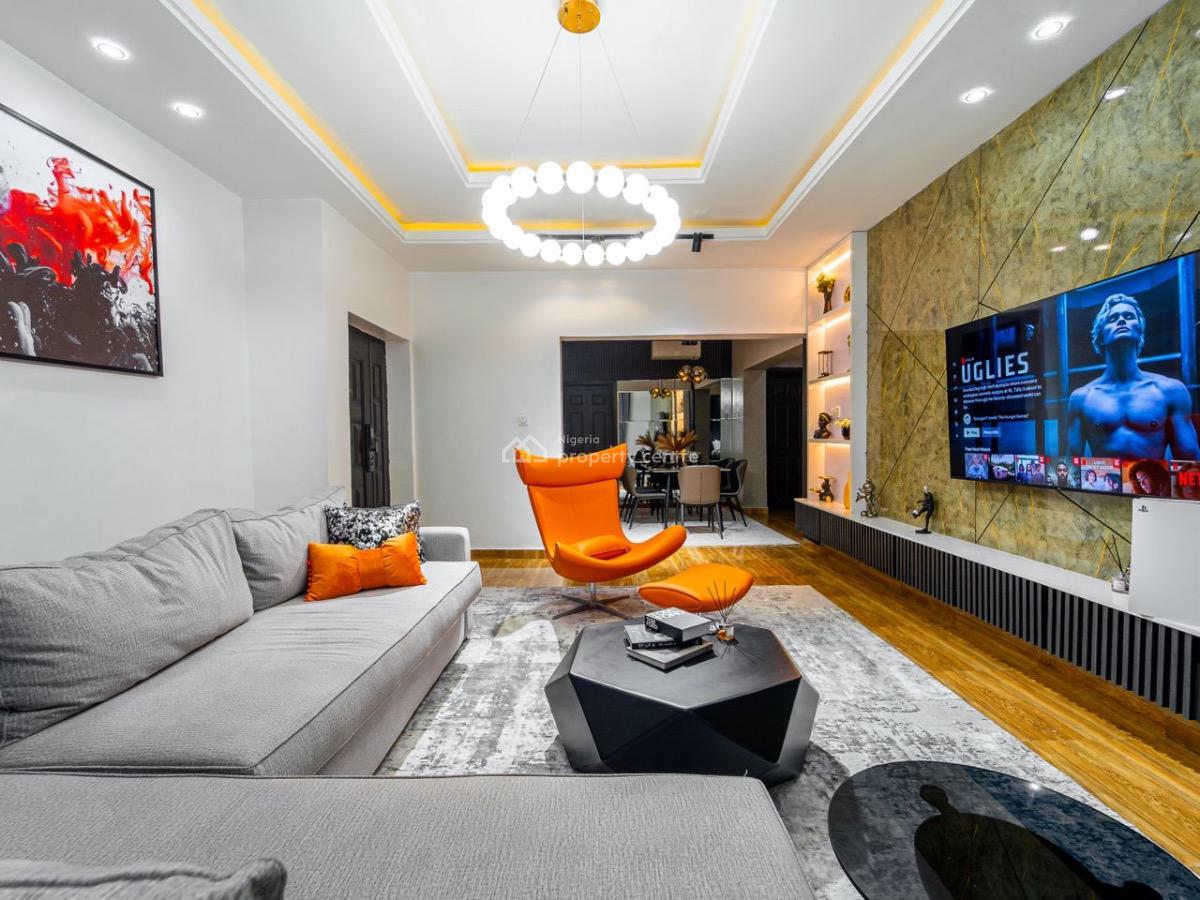 Beautifully Furnished 3bedroom Apartment for Short and Long Stay, Lekki Phase 1, Lekki, Lagos, Flat / Apartment Short Let