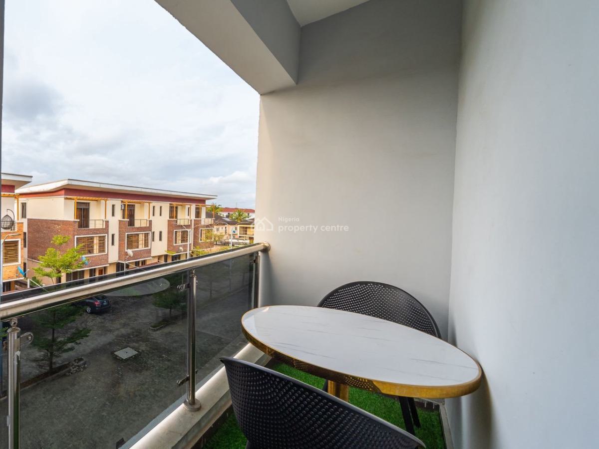 Beautifully Furnished 3bedroom Apartment for Short and Long Stay, Lekki Phase 1, Lekki, Lagos, Flat / Apartment Short Let