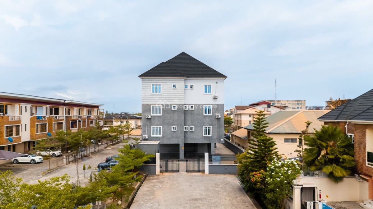 Beautifully Furnished 3bedroom Apartment for Short and Long Stay, Lekki Phase 1, Lekki, Lagos, Flat / Apartment Short Let