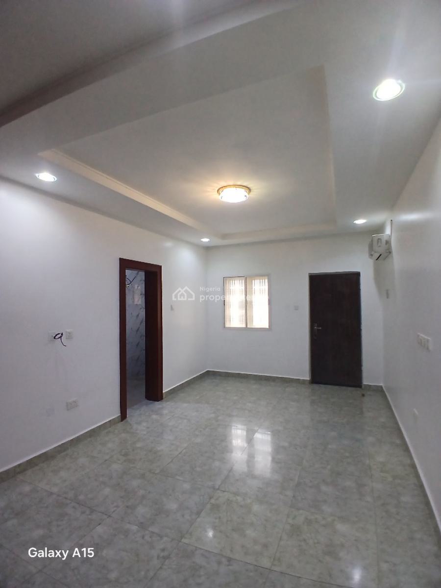 Well Fintastefully Built 3 Bedrooms Terrace Duplex with a Bq and Acs., Gilmor Area, Jahi, Abuja, Terraced Duplex for Rent