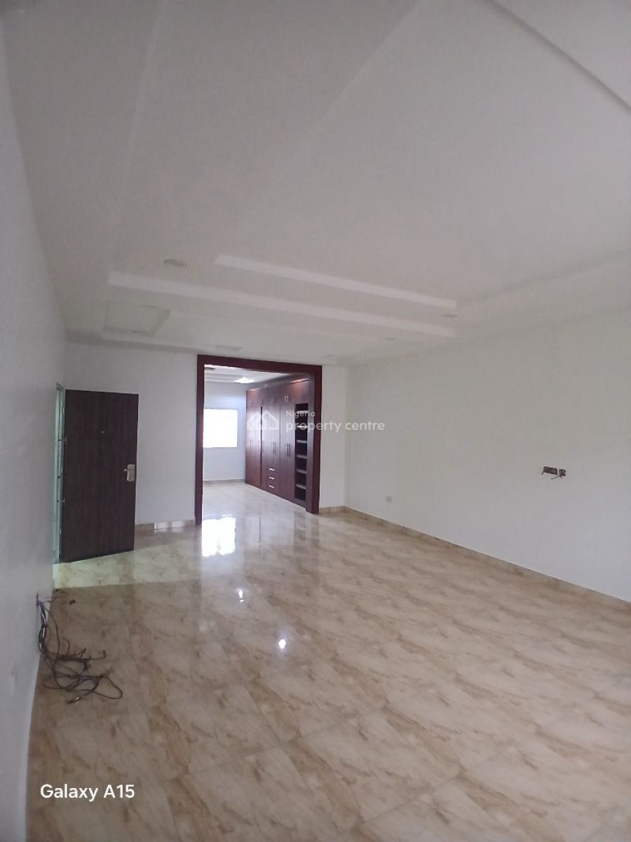 Well Fintastefully Built 3 Bedrooms Terrace Duplex with a Bq and Acs., Gilmor Area, Jahi, Abuja, Terraced Duplex for Rent
